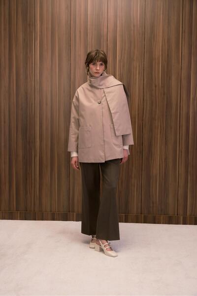 Zeyyen ÇIKARILABİLİR ATKILI TRENÇKOT VİZON