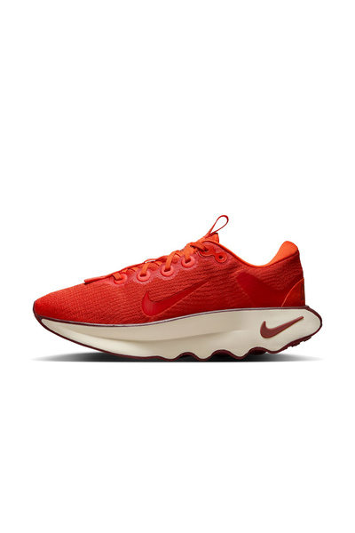 Nike Wmns Motiva 36 Sports Shoes Sports Shoes