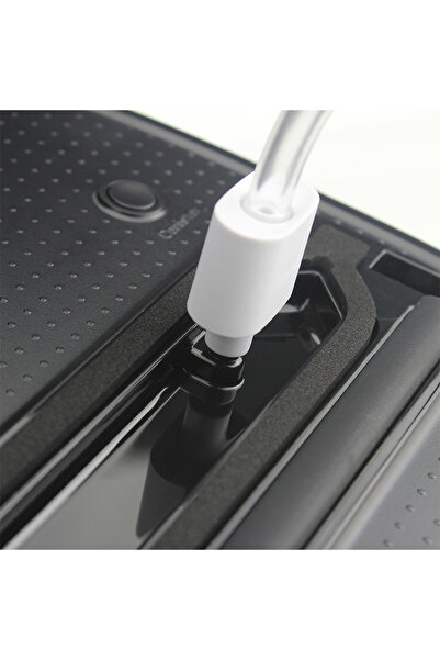 CAMRY Vacuum Sealer CR 4470 - Modern food sealing technology.