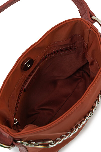 Cambridge Polo Club Cambirdge Polo Club Chain Detailed Cross Strap Women's Bag Mb16