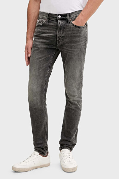 Calvin Klein Erkek Slim Taper Hearst Dar Paça Jean Pantolon - Gri