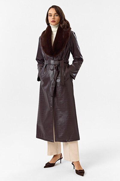 TIFFANY&TOMATO Yılan Derisi Desenli Parlak Kaban