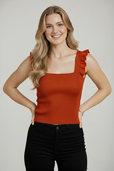 SmallTouch Fırfır Detaylı Kolsuz Triko Crop Bluz