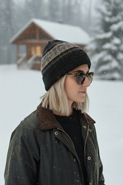 novon Premium Unisex Winter Themed Soft Textured Warm Design Beanie with Minimal Snowflake Figure