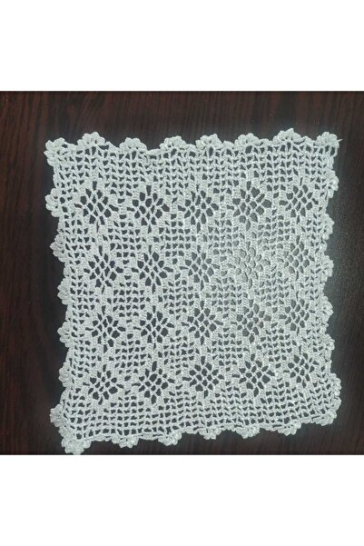 SENSSTEKSTİL غطاء زخرفي مصنوع يدويًا بنمط الدانتيل الأبيض