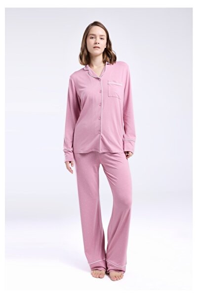 Pierre Cardin Women's Pink Long Sleeve Button Front Pajama Set 2 Pair Socks Gift
