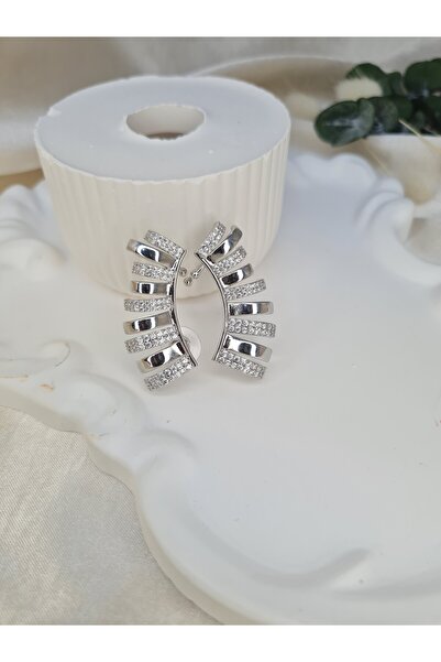 ZEYM COLLECTION Gold Cartilage-Looking Stone Clip-On Earrings – Shiny Rowed Curved Earrings, Stylish Ear Wrap Model