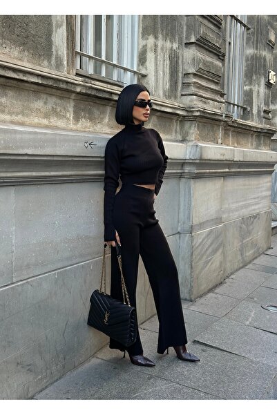 MEECY Half Turtleneck Finger-Through Bottom-Top Knitwear Set