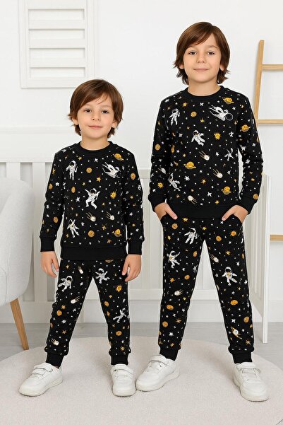 İsobel Kids طقم بيجامة للأطفال وملابس منزلية مطبوعة بنمط رائد الفضاء في الفضاء
