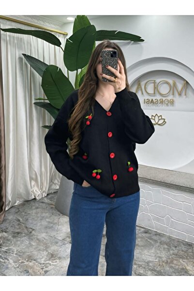 MODA BORSASI Оверсайз жіночий трикотажний кардиган – з вишневими деталями, чо...