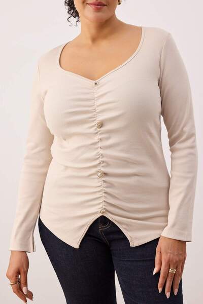 Trendyol Curve Stone Heart Collar Button Detail Camisole Stretchy Knitted Plus Size Blouse Tbbaw26Af00029