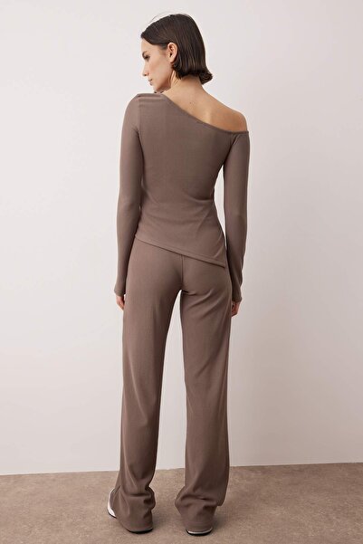 Trendyol Collection Mink Asymmetric Collar Off-The-Shoulder Bodycon Stretchy Knitted Bottom - Top Set Twoaw26Au00056