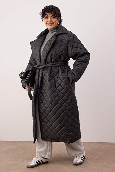 Trendyol Collection Black Regular Plus Size Belted Quilted Long Coat Twoaw26Aw00021