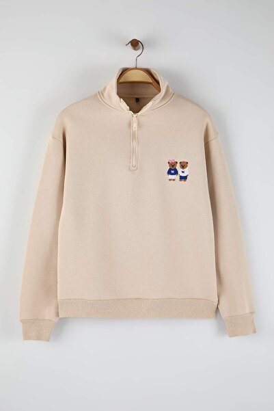 Trendyol Curve Stone Teddy Bear Embroidered Zippered Collar Oversized Sweatshirt Tbbaw26Ao00041