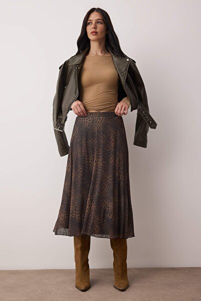 Trendyol Collection Multi-Colored Animal Skater Printed Foam Flexible Knitted Skirt Twoaw26Et00154