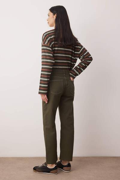 Trendyol Collection Khaki Cut-Out High Waist Straight Jeans Twoaw25Je00307