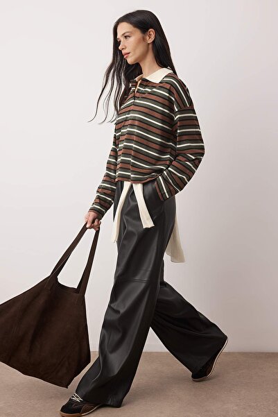 Trendyol Collection Χακί πλεκτό μπλουζάκι TWOAW26TS00020