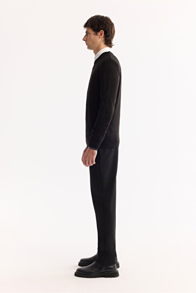 Avva Men's Black Crew Neck 100% Acrylic Textured Knitwear Regular Fit Sweater E005088