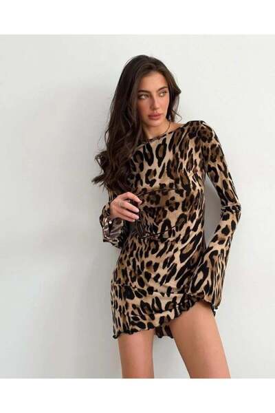 Genel Markalar Kadın Uzun Kollu Sırtı Açık Bağlamalı Leopar Desenli Kısa Dalg...
