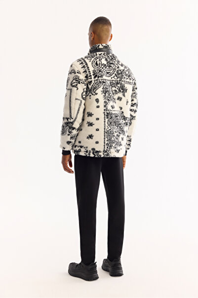 Avva Men's White Mock Neck Windproof -4 Degree Resistant Plush Comfort Fit Coat A52Y6183