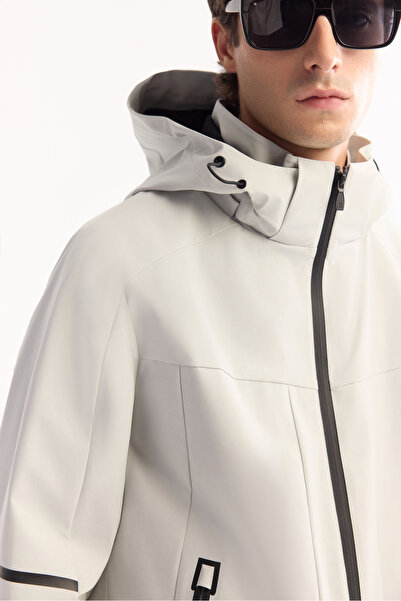 Avva Men's Grey Hooded Water Repellent Windproof Lightweight Seasonal Comfort Fit Coat A52Y6036