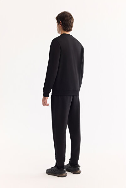 Avva Ανδρικό φούτερ με μαύρο λαιμόκοψη από βαμβακερό ύφασμα με στάμπα κανονικής εφαρμογής A52Y1327