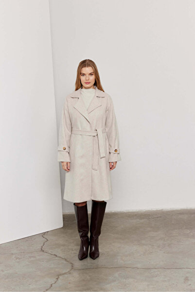 SevdeUgur Dámský kabát se známkou v krémové barvě - s páskem, kolekce