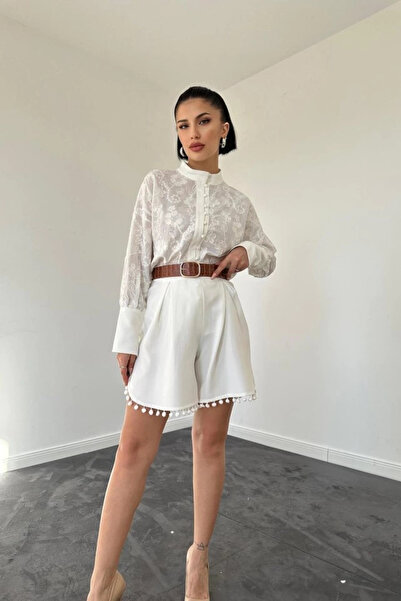 ETİLER COLLECTION Ecru Lace Shirt and Pom-Pom Shorts Set