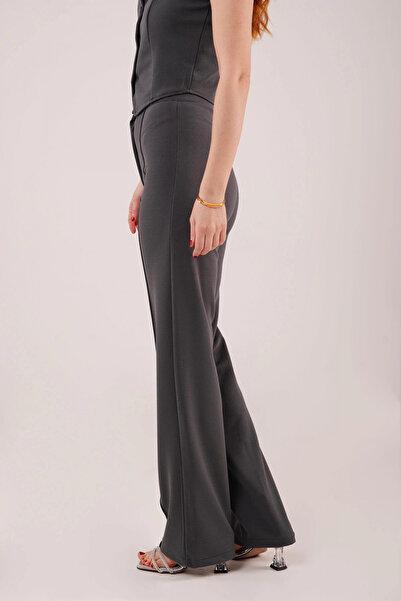 gl00my Single Button Gray Trousers with Front Stitching Detail