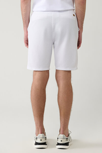 Avva Pánské bílé pletené šortky s elastickým pasem na šněrování z texturované směsi bavlny E003404