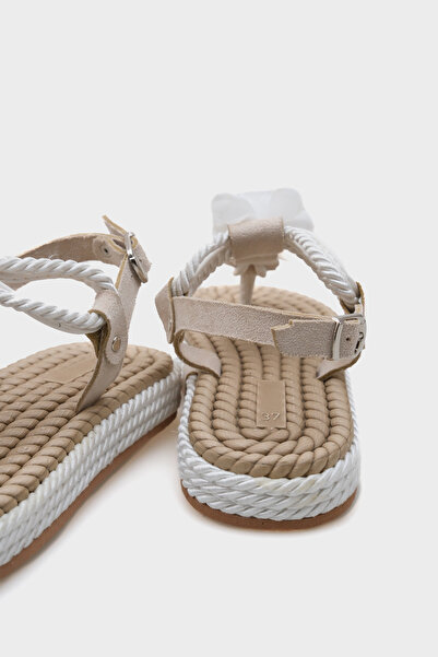 Capone Outfitters Cornelia Straw Flip Flops Floral Women's Sandals