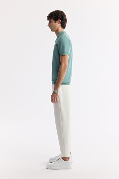 Avva Ανδρικό μπλουζάκι με λαιμόκοψη πόλο από βισκόζη, βασικό πλεκτό ύφασμα, κανονική εφαρμογή B005120