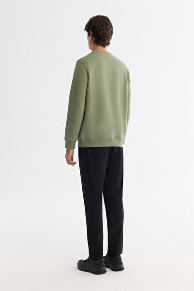 Avva Ανδρικό φούτερ με πράσινη λαιμόκοψη από βαμβακερό ύφασμα με στάμπα κανονικής εφαρμογής B001033