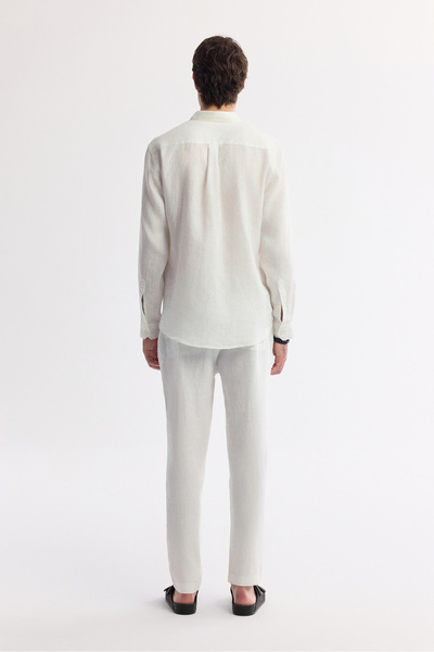 Avva Ανδρικό πουκάμισο με λευκό γιακά με κουμπιά 100% λινό Comfort Fit B002191