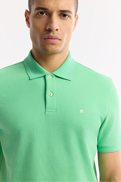 Avva Men's Neon Green Non-Curling Polo Neck 100% Cotton Basic Regular Fit T-Shirt B001032