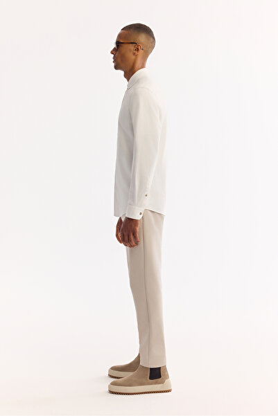 Avva Cămașă pentru bărbați, albă, cu guler cu nasturi, din bumbac, cu atingere moale, cu croială normală B002036