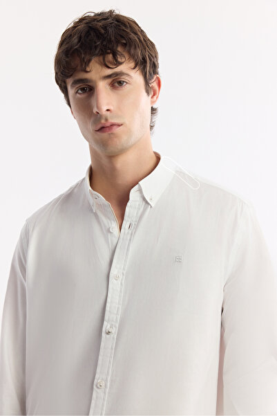 Avva Чоловіча сорочка з білим коміром на ґудзиках, в подарунковій коробці, 100% бавовна, базова модель, прямий крій B002034