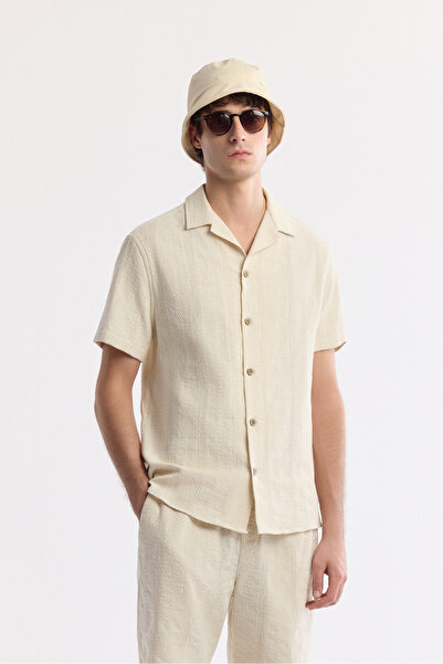 Avva Men's Beige Apaj Collar 100% Cotton Short Sleeve Comfort Fit Shirt A51Y2047