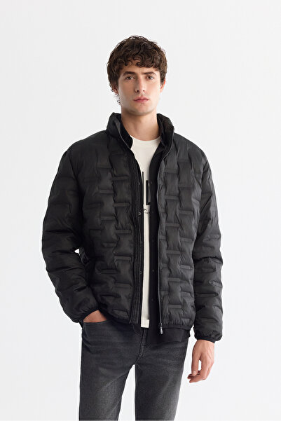 Avva Erkek Siyah Dik Yaka Su İtici Rüzgar Geçirmez Şişme Hafif Comfort Fit Mont A42Y6154