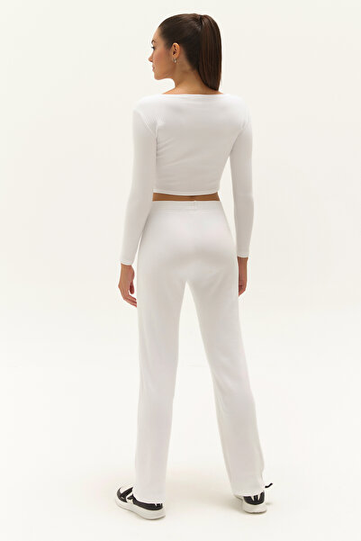 bilcee Women's White Cotton Crop Buttoned Cardigan Suit 0746