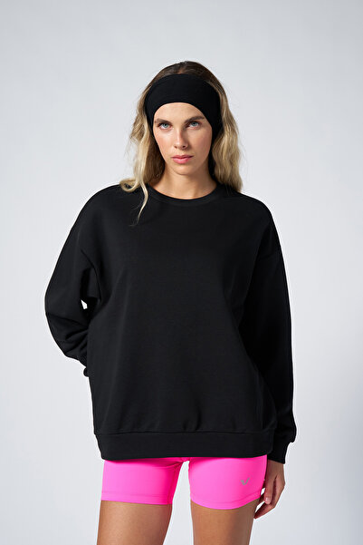 bilcee Peak Women's Black Oversize Crew Neck Basic Sweatshirt 7015
