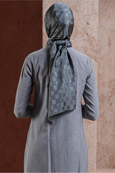 Alvina Alvina 8450 Model Mono Gram Shawl