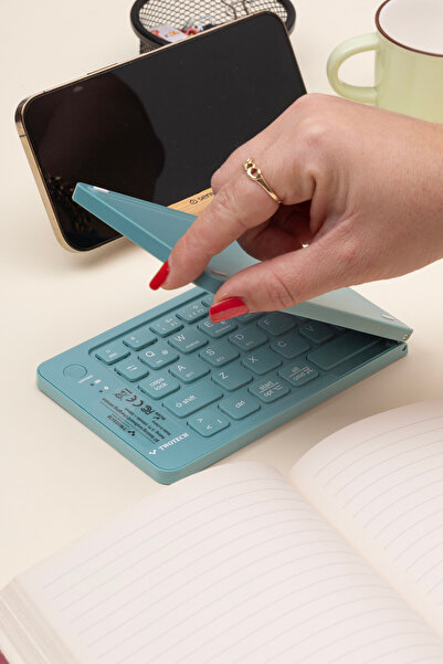 TWOTECH Katlanabilir Renkli Bluetooth Klavye – Şarjlı, Taşınabilir, 5.0 Bağlantı, Tüm Cihazlarla Uyumlu