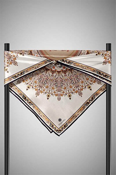 Vissona 100% Μεταξωτό Σάλι με Μπεζ Σχέδιο 90x90 Μέθοδος Ραπτικής: Ράψιμο στο χέρι