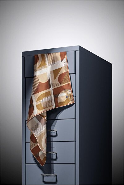 Vissona 100% Twill Silk Geometric Patterned Cream - Καφέ χρώμα 90x90 Σχήμα ραφής στην άκρη του κασκόλ Ραφή στο χέρι