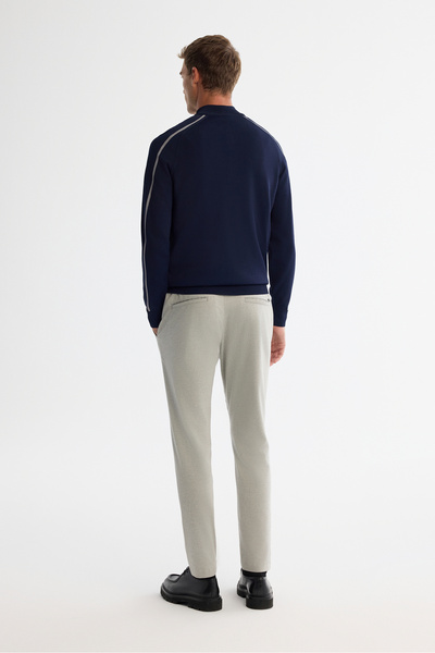 Avva Чоловічий синій светр з коміром-стійкою на блискавці, регулярного крою, з віскозного трикотажу A42Y5005