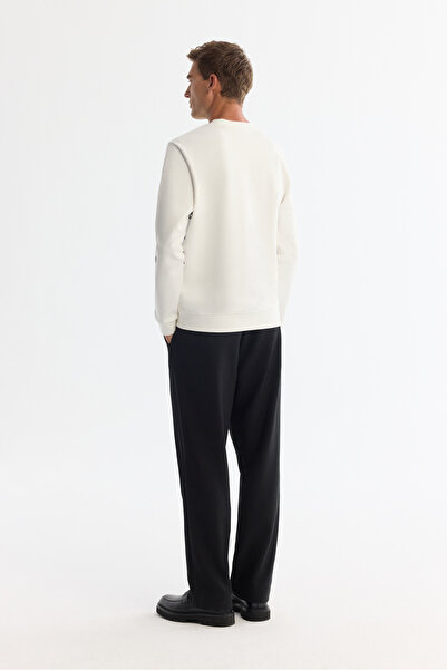 Avva Ανδρικό φούτερ από βαμβακερό εκρού με λαιμόκοψη με στάμπα κανονικής εφαρμογής A42Y1285