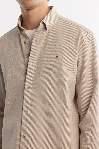 Avva Erkek Bej Düğmeli Yaka Kolay Ütülenir Çizgili Slim Fit Gömlek A42Y2098