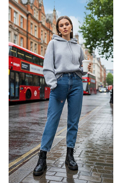 Dema Unisex Basic Regular Fit Hooded Sweatshirt with Soft Furry Kangaroo Pocket Detail