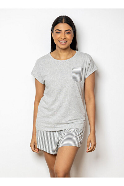 Aadaraya Solid T-shirt and Striped Shorts Set